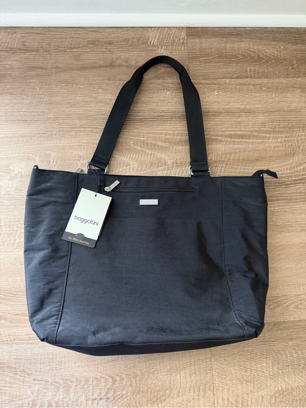 Baggallini Black Nylon Laptop Shoulder/crossbody Tote